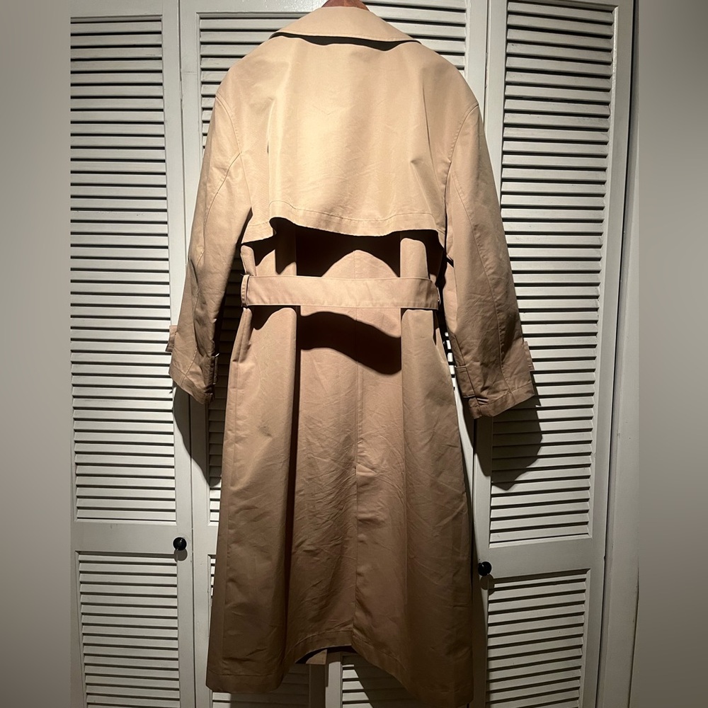 Zara Women's Double-Breasted Trench Coat - Tan size medium BNWT - Picture 2 of 2